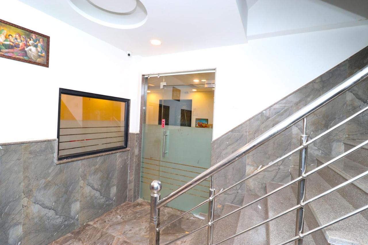 Hotel Belwood Suites - Near New Delhi Airport Luaran gambar