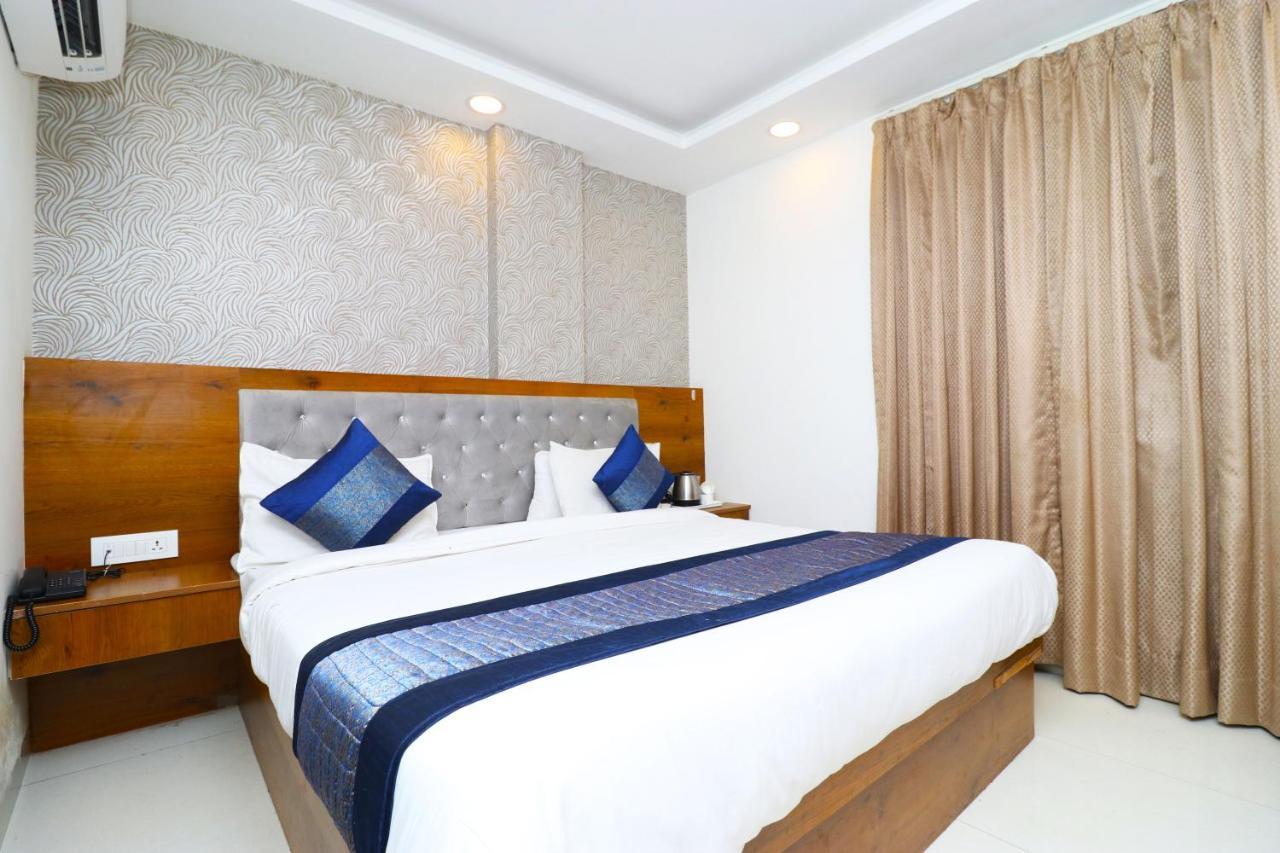 Hotel Belwood Suites - Near New Delhi Airport Luaran gambar