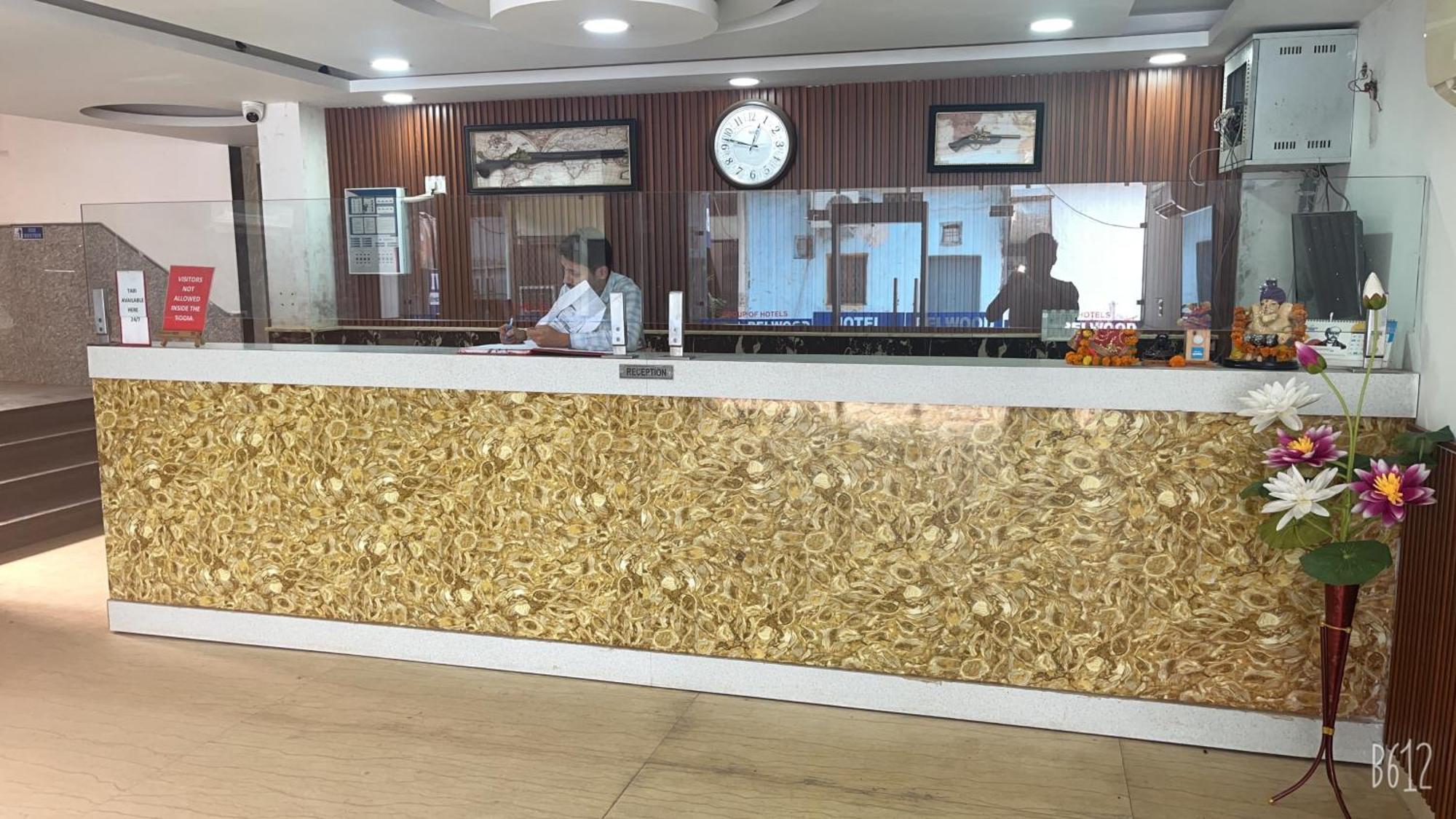 Hotel Belwood Suites - Near New Delhi Airport Luaran gambar